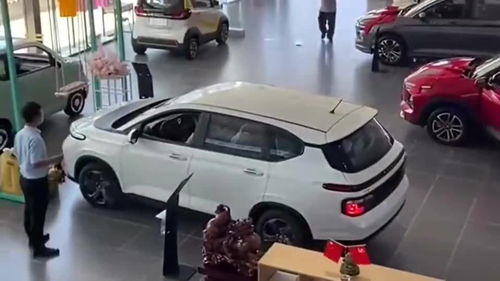 老銷售不會告訴你的「庫位調(diào)整」 那些看似笨拙的挪車，藏著多少專業(yè)門道